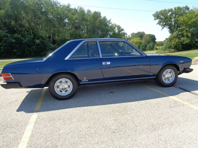 Fiat 130 Coupe 1973 image number 1