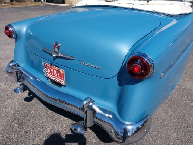 Ford Sunliner Crestline Convertible 1954 image number 28