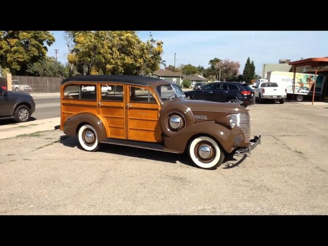 Chevrolet Woody Station Wagon 1939 image number 0