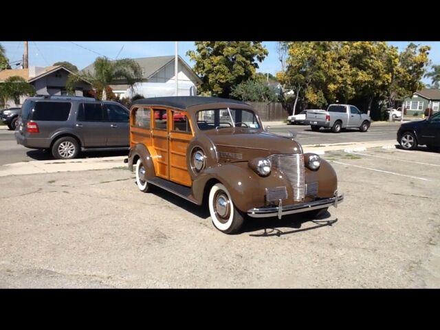 Chevrolet Woody Station Wagon 1939 image number 21