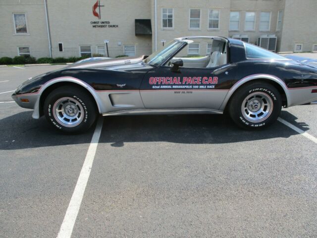 Chevrolet Corvette 1978 image number 20