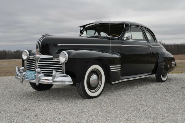 Pontiac Coupe 1941 image number 29