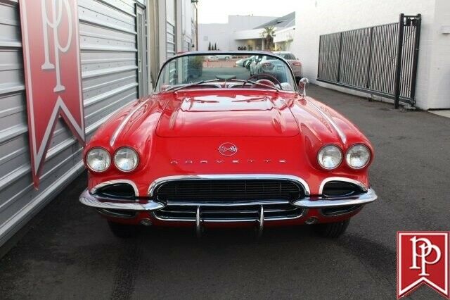 Chevrolet Corvette 1962 image number 7