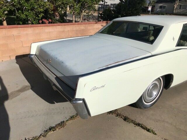 Lincoln Continental 1967 image number 19