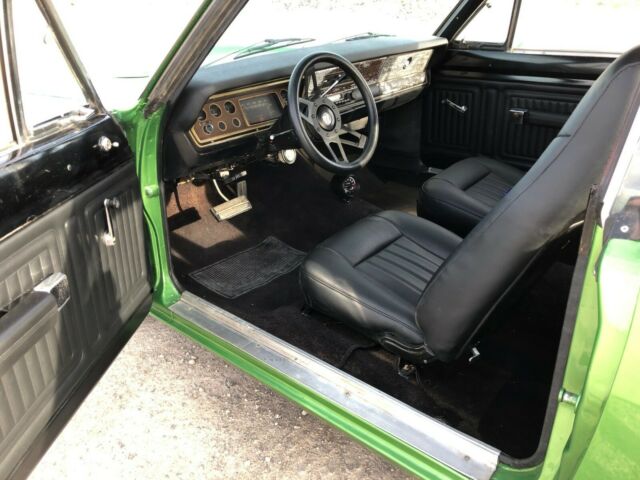 Plymouth Valiant 1972 image number 34