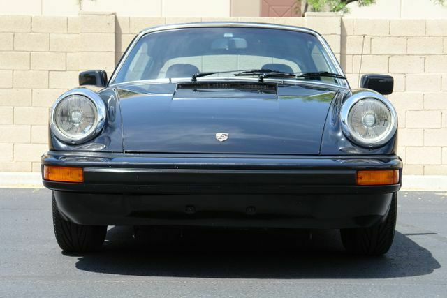 Porsche 911-S 1976 image number 31