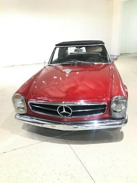 Mercedes-Benz 230SL 1965 image number 35