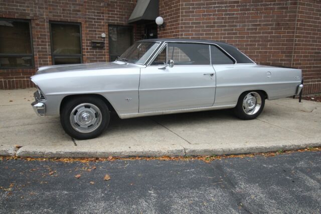 Chevrolet Nova 1967 image number 1