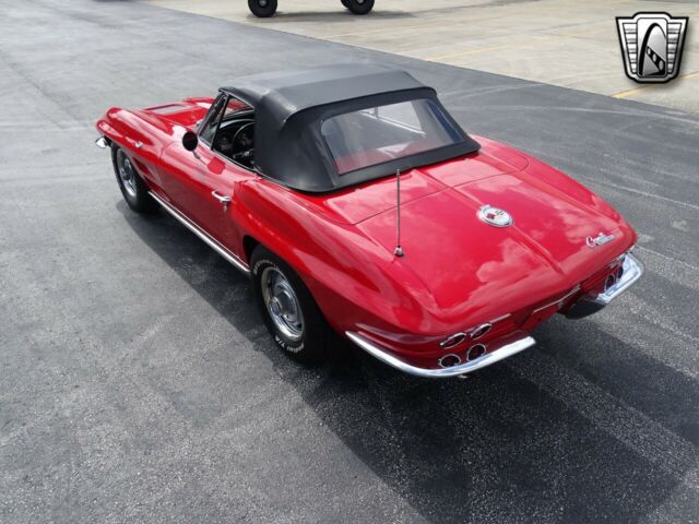 Chevrolet Corvette 1963 image number 27