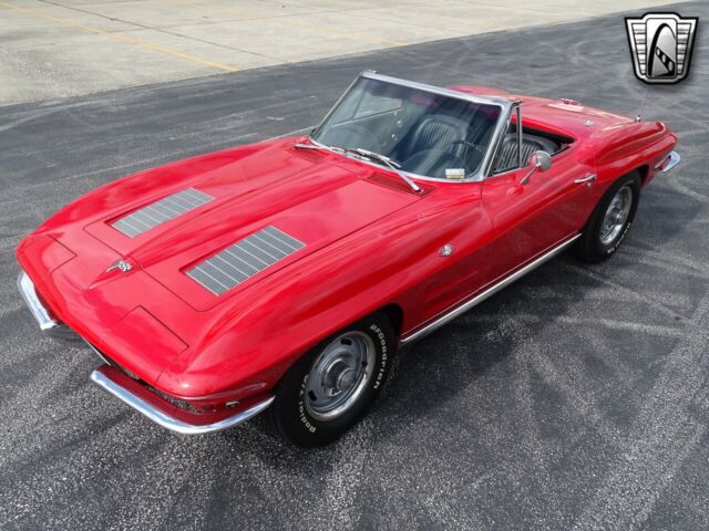 Chevrolet Corvette 1963 image number 31