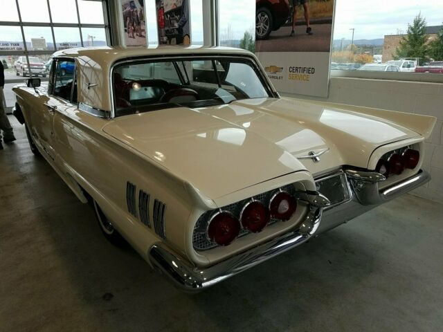 Ford Thunderbird 1960 image number 17