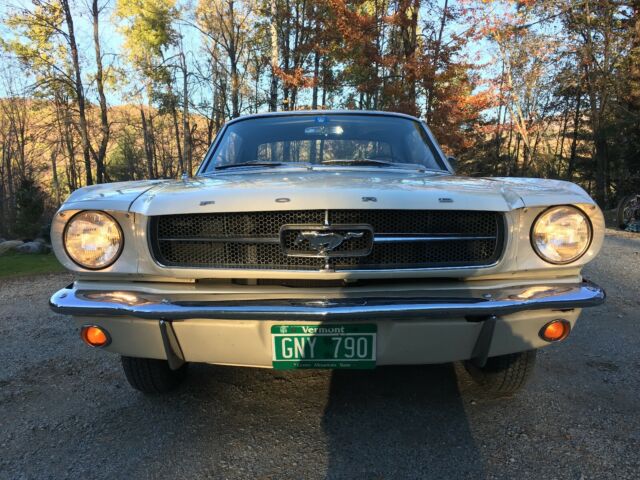 Ford Mustang 1966 image number 27