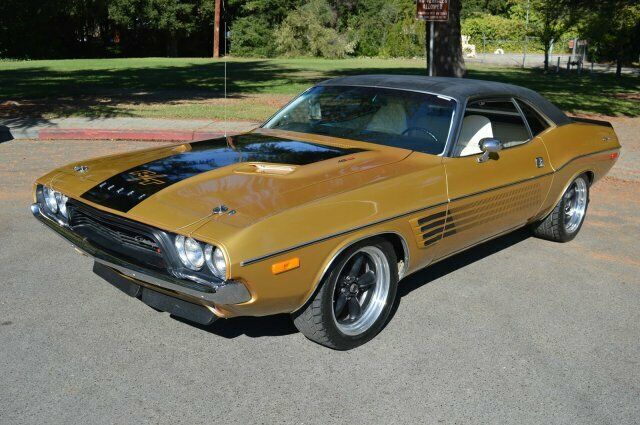 Dodge Challenger 1972 image number 1