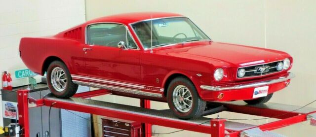 Ford Mustang 1965 image number 0