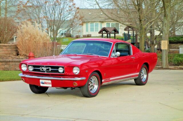 Ford Mustang 1965 image number 3