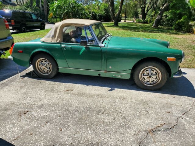 MG Midget 1974 image number 36