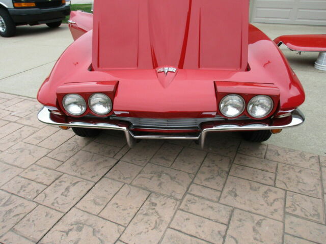 Chevrolet Corvette 1964 image number 12