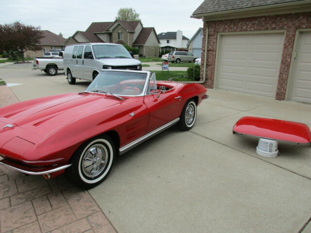 Chevrolet Corvette 1964 image number 22