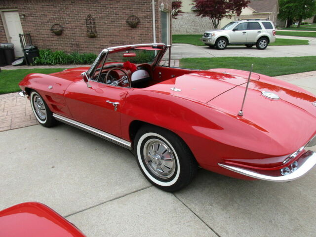 Chevrolet Corvette 1964 image number 26