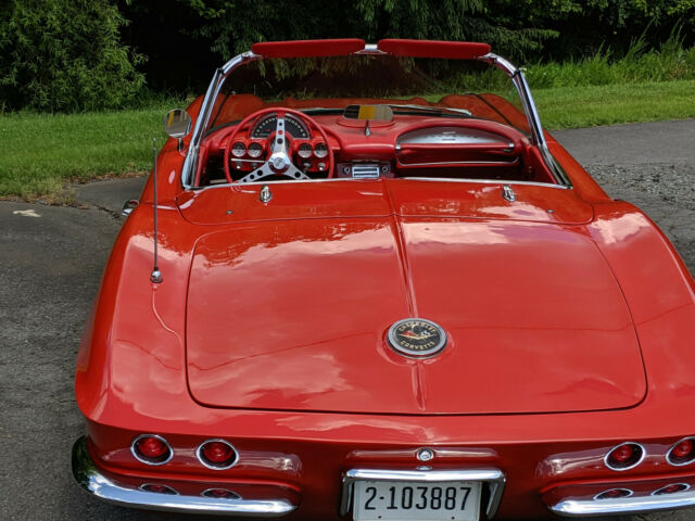 Chevrolet Corvette 1962 image number 3