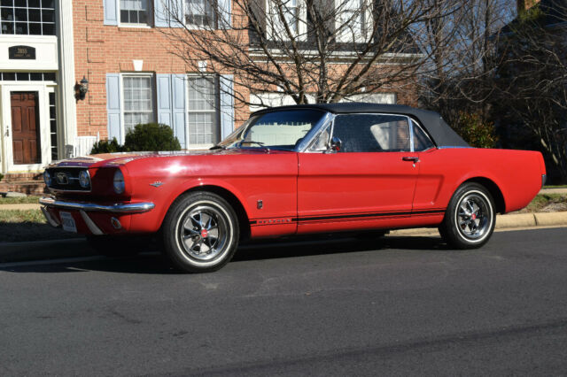 Ford Mustang 1966 image number 0