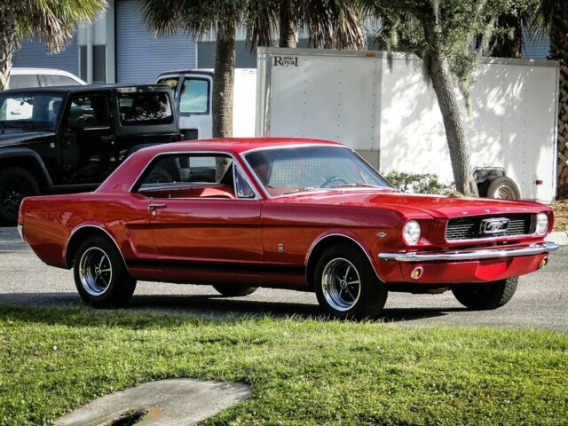 Ford Mustang 1966 image number 35