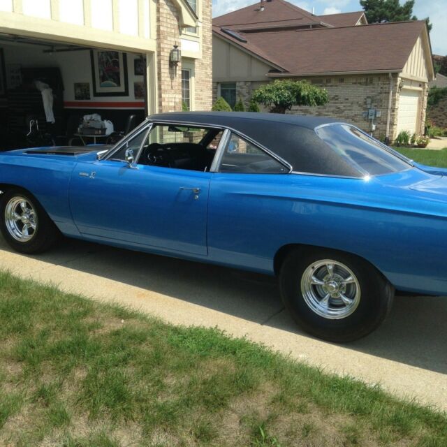 Plymouth Road Runner 1968 image number 20