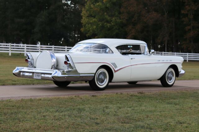 Buick Riviera 1957 image number 38