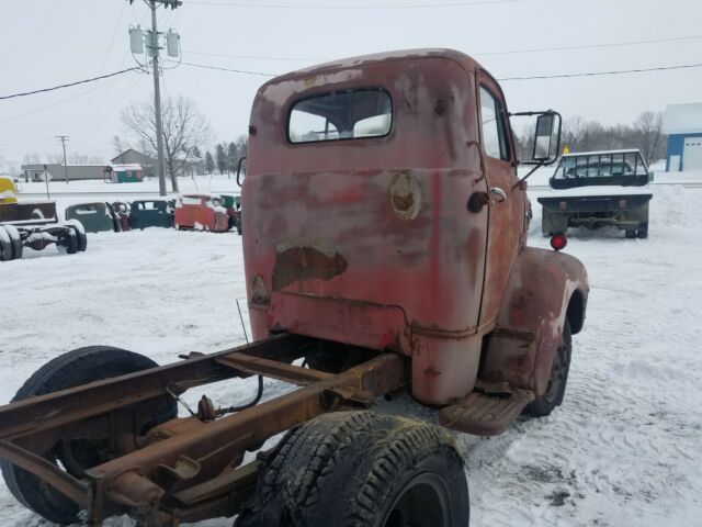 Ford Coe 1948 image number 18