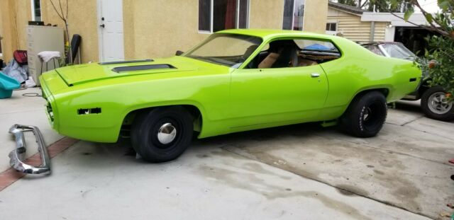 Plymouth Road Runner 1971 image number 0