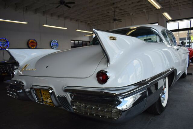 Cadillac Eldorado 1958 image number 8