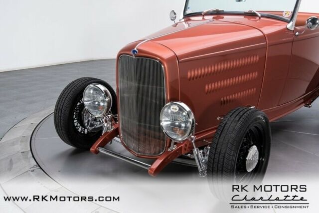 Ford Roadster 1932 image number 17