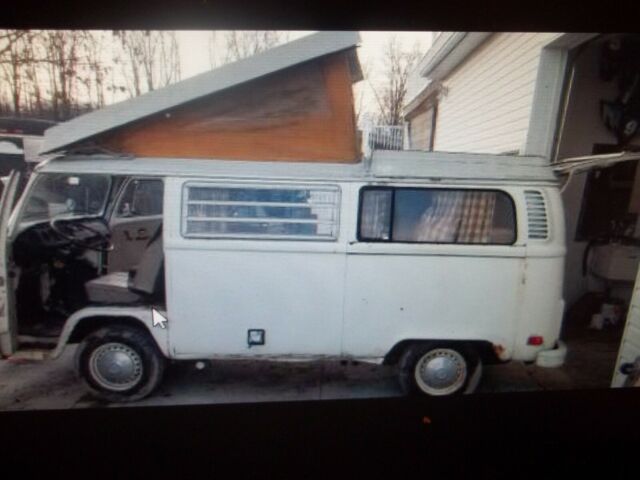 Volkswagen Bus/Vanagon 1973 image number 15