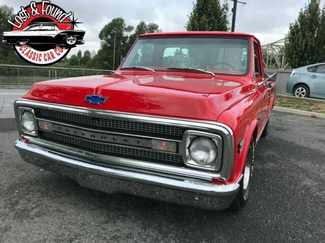 Chevrolet C-10 Pickup Truck 1969 image number 10