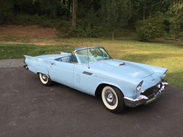 Ford Thunderbird 1957 image number 12