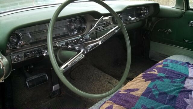 Oldsmobile Super 88 1960 image number 11