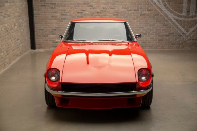 Datsun Z-Series 1971 image number 2