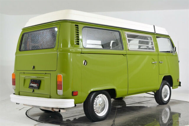 Volkswagen Bus/Vanagon 1978 image number 28