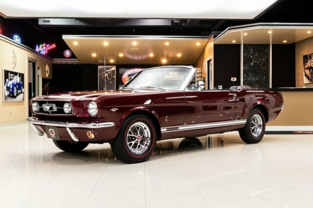 Ford Mustang 1965 image number 0