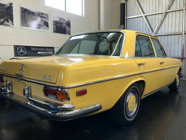 Mercedes-Benz 280se 1973 image number 1