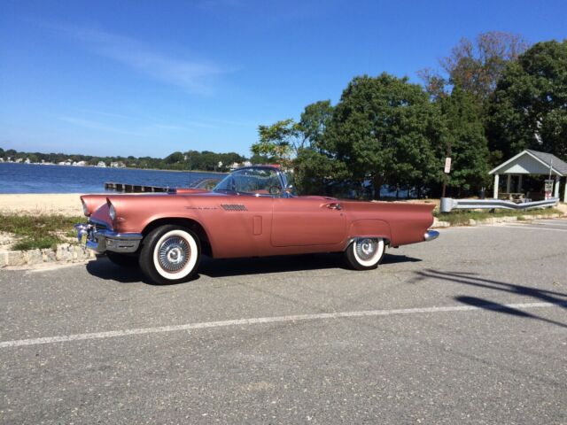 Ford Thunderbird 1957 image number 21