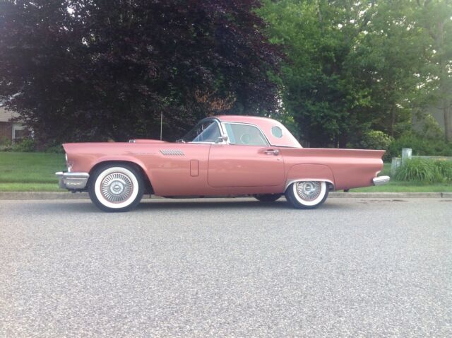 Ford Thunderbird 1957 image number 35