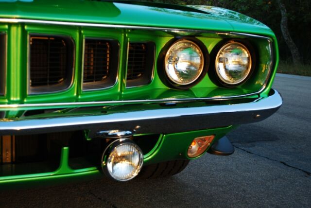 Plymouth Barracuda 1971 image number 14