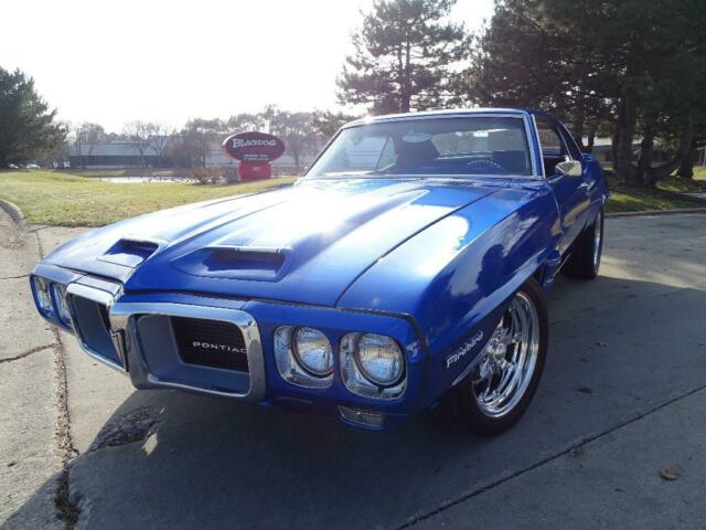 Pontiac Firebird 1969 image number 2