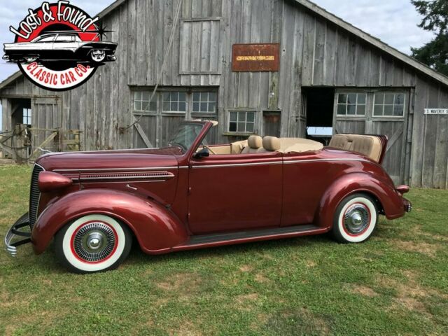 Dodge Convertible HEMI 1937 image number 2