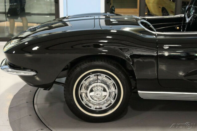 Chevrolet Corvette 1962 image number 47