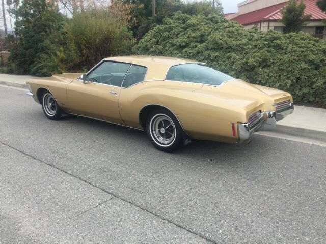 Buick Riviera 1971 image number 0