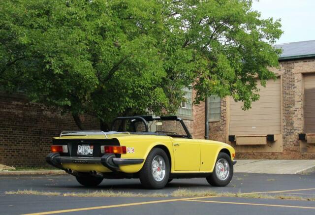 Triumph TR-6 1976 image number 1