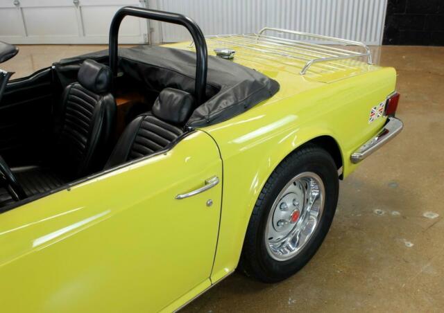 Triumph TR-6 1976 image number 42