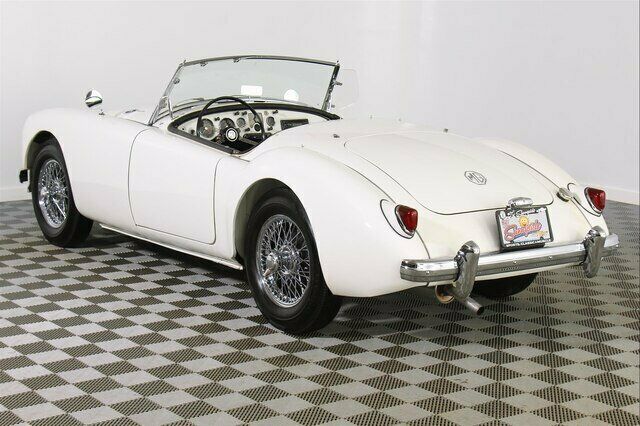 MG MGA 1961 image number 27